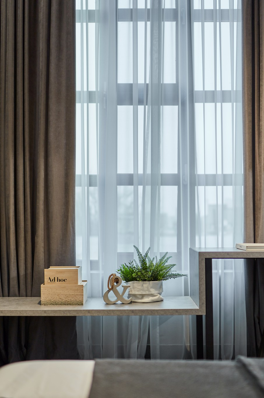 罗马尼亚顶层公寓工业风格设计案例-54