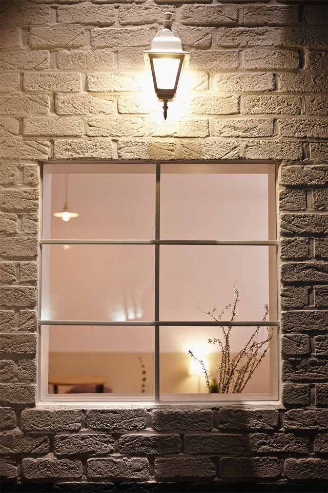 17 坪极简咖啡厅设计 | 首尔温馨空间-12