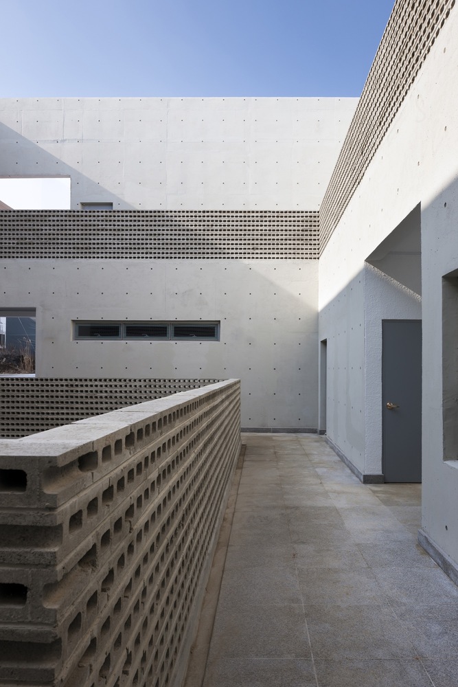 岛居社区中心 | “水”中围出的公共空间-45