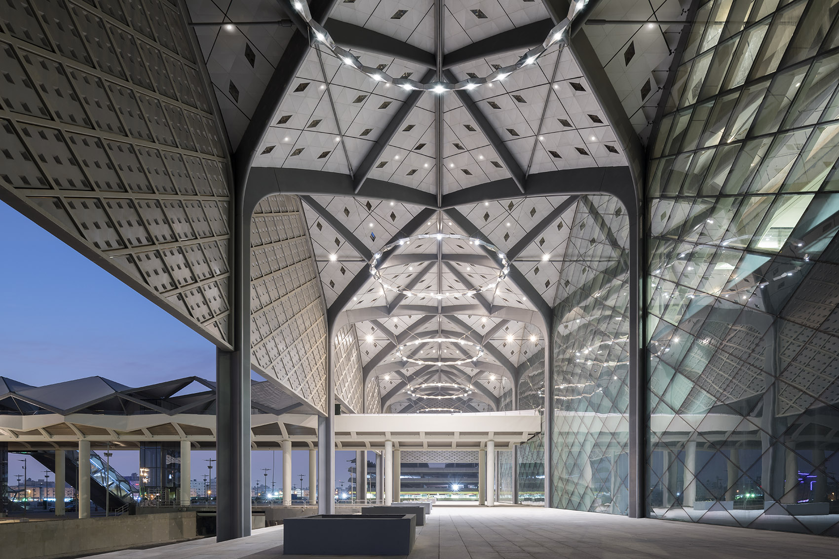 哈拉曼高铁站,沙特阿拉伯 / Foster + Partners-13