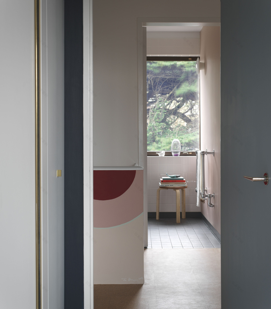 伦敦“海盖特高地 II”现代主义公寓翻新-38