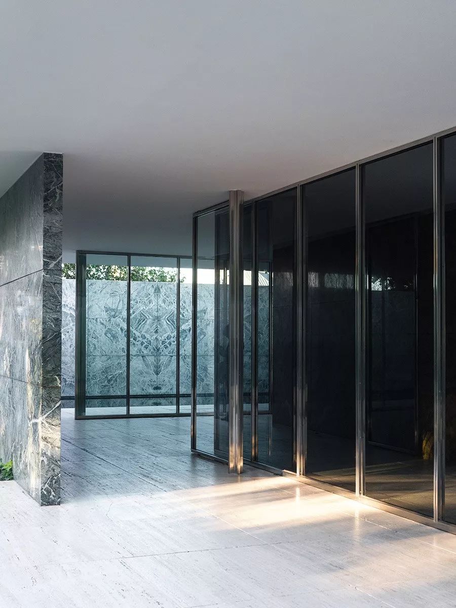 巴塞罗那博览会德国馆-27