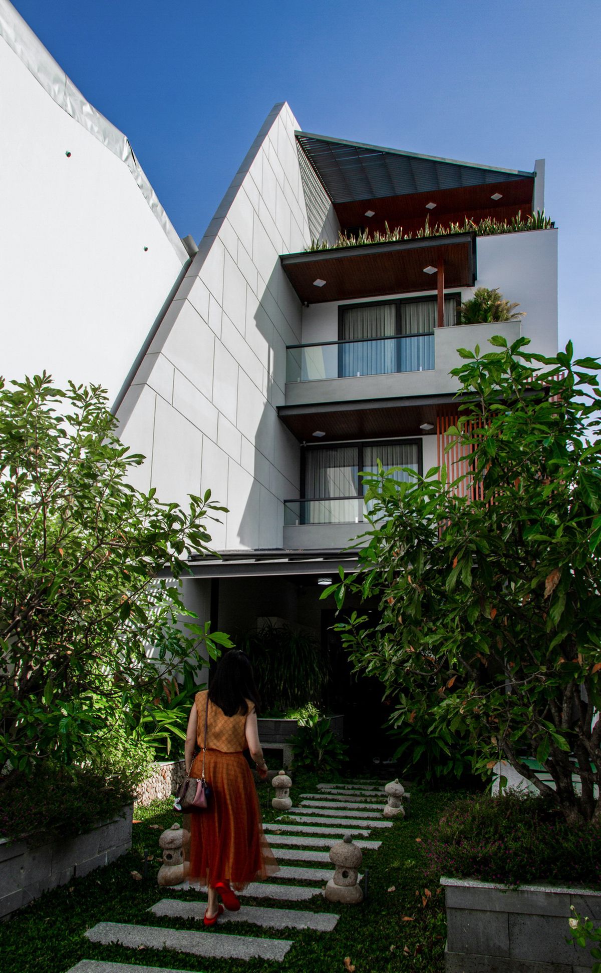 现代生活与自然和谐相融的越南 Nha Trang 住宅设计-21