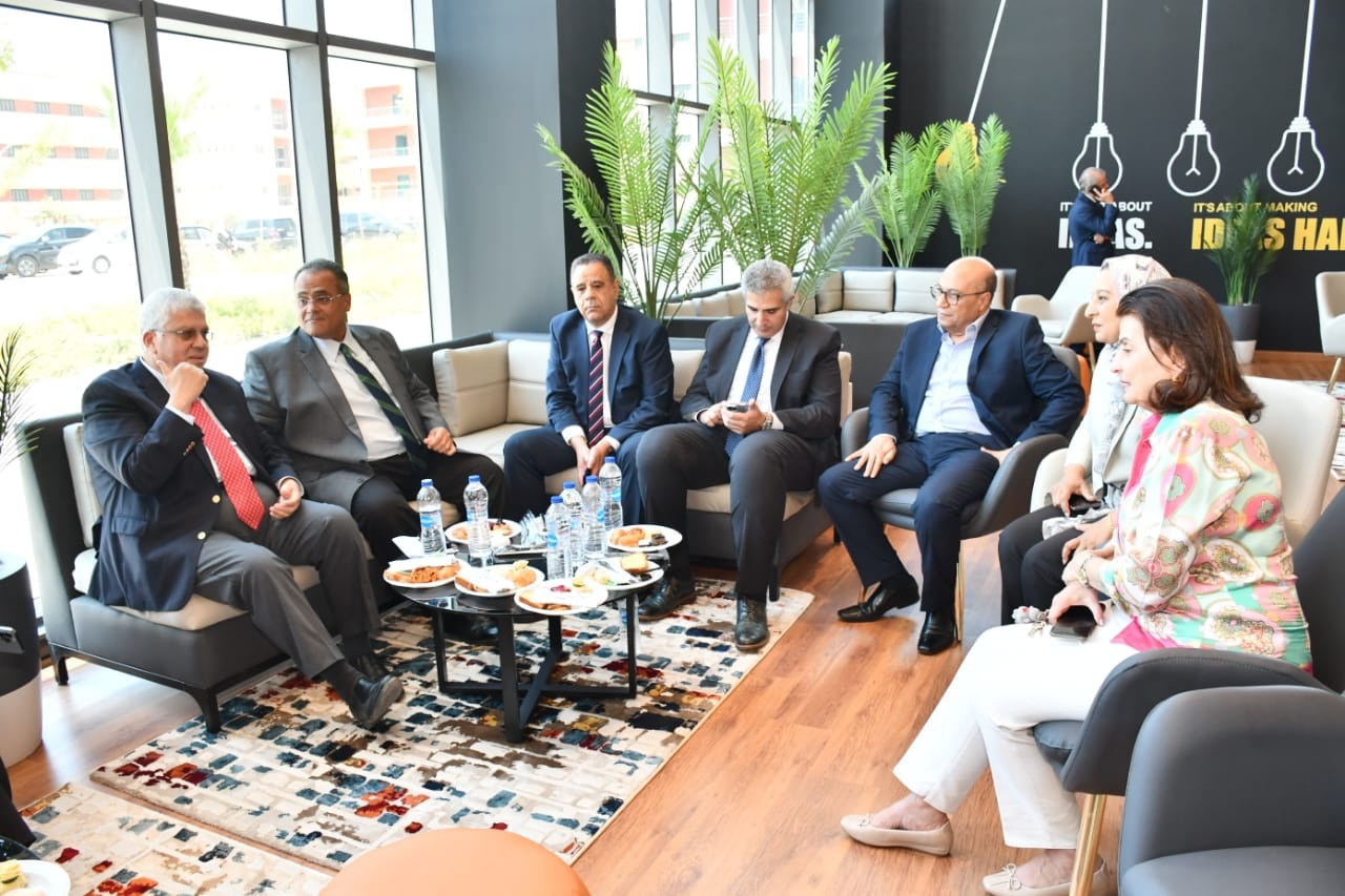 CUICAR 新扩建项目丨美国格林维尔丨世界设计工作室-125