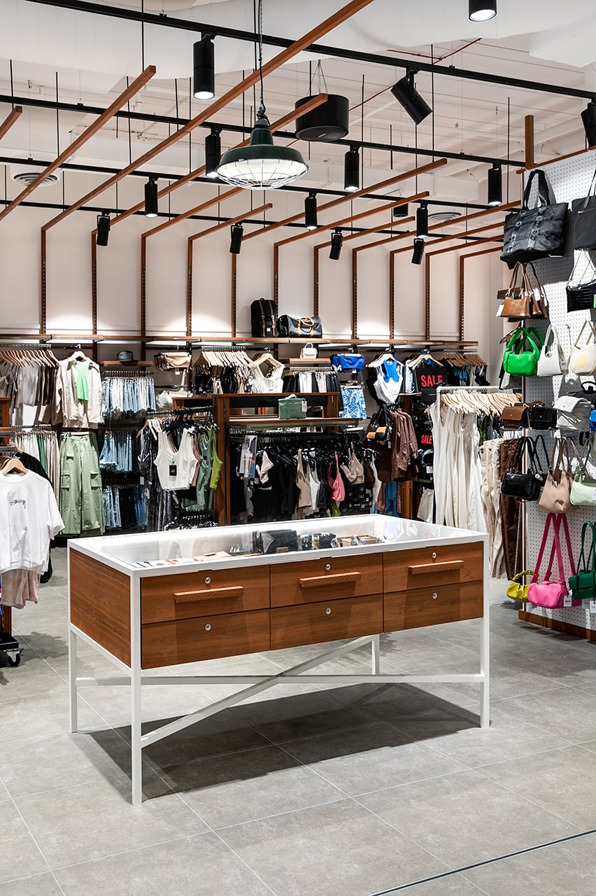 Retail Fitout for Universal Store Karrinyup Perth | Unita-28