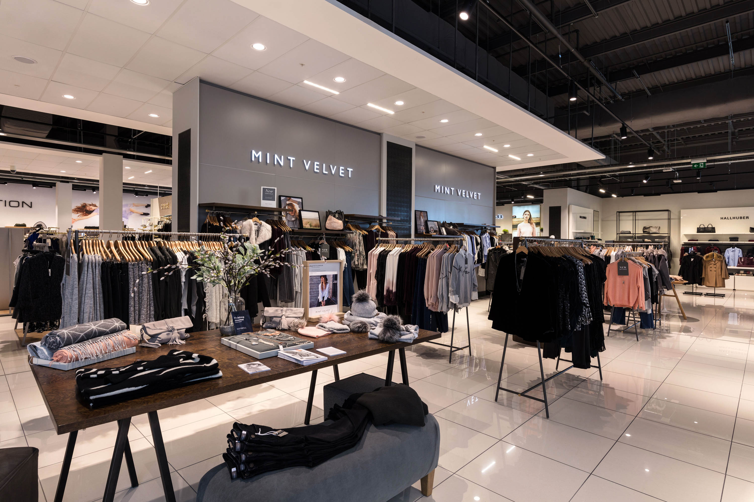 Rushden Lakes House of Fraser 绿色旗舰店 | 自然、时尚与环保的完美融合-42