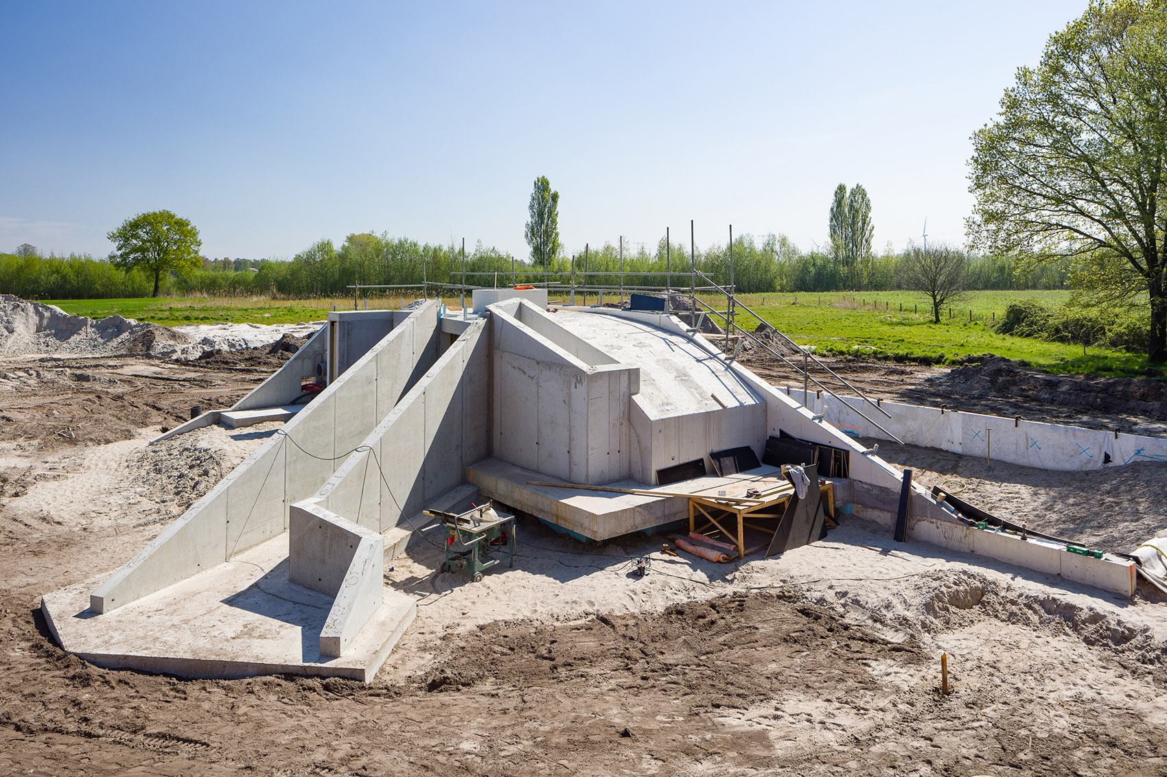 地表下的居所，荷兰 / WillemsenU-49