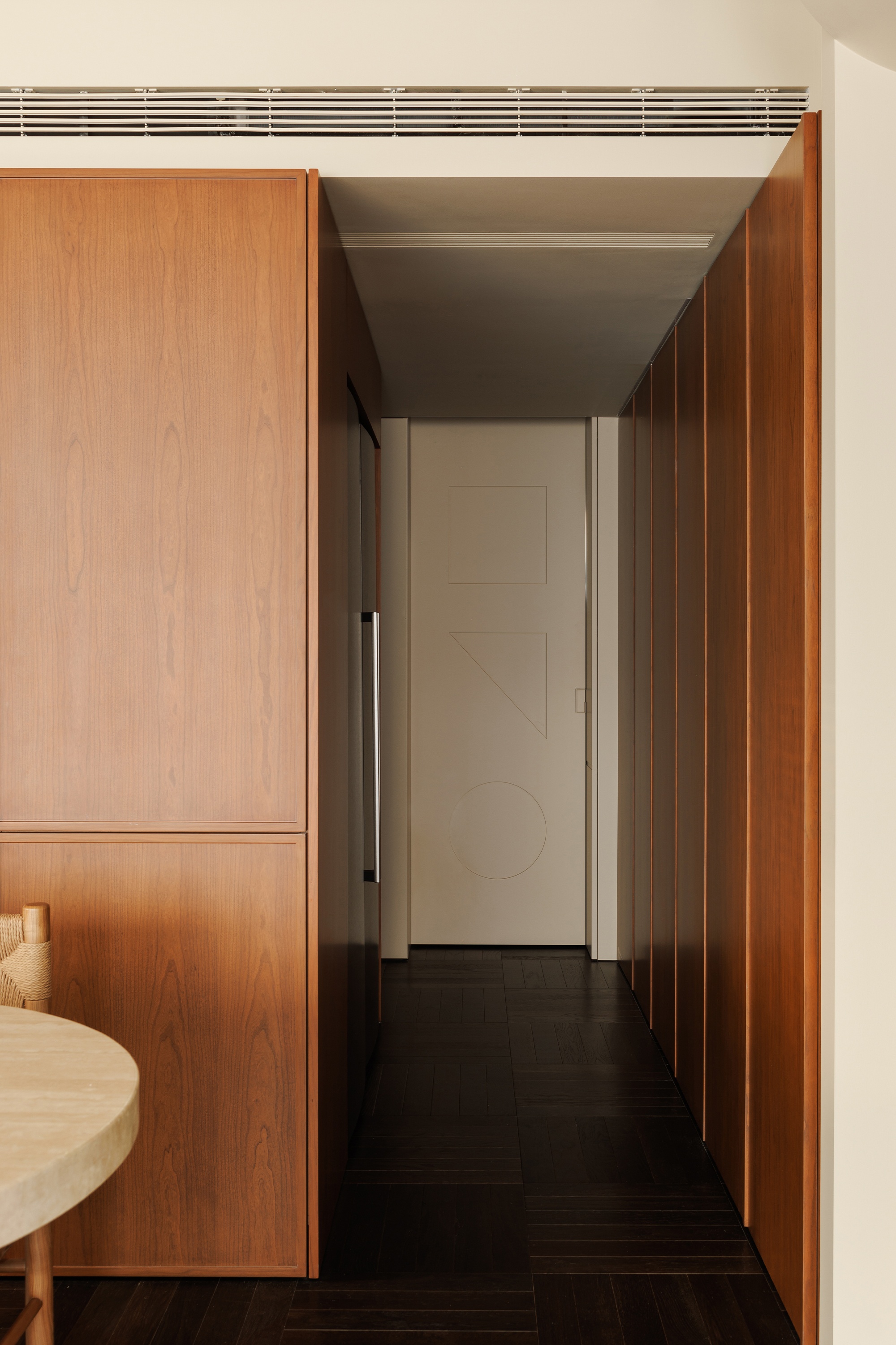 HURR赫设计丨中古情调下的自由意-23