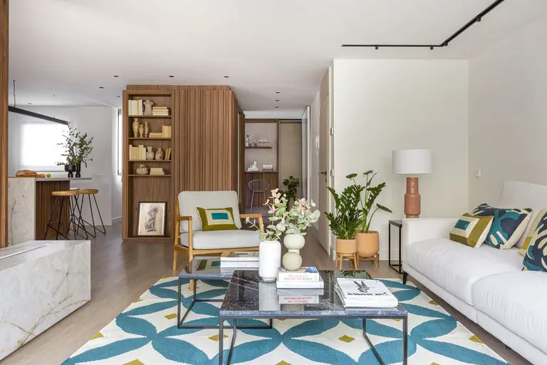 70 年代西班牙公寓的重生 | 温馨实用兼具的现代设计-1