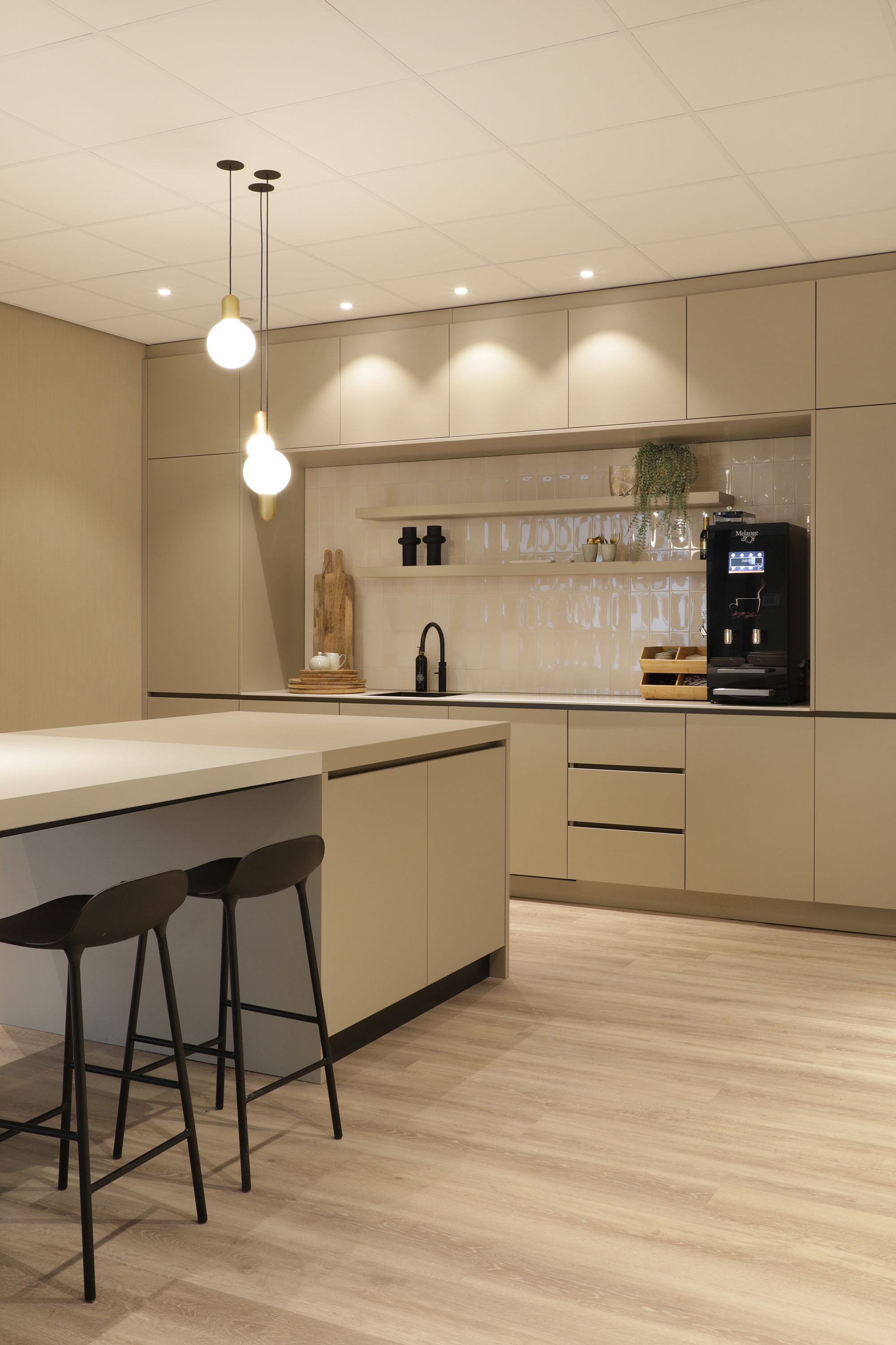 Shi Office, Asten (NL) | Architectural lighting projects | Modular L.I. | Modular Lighting Instruments: Architectural Lighting-12