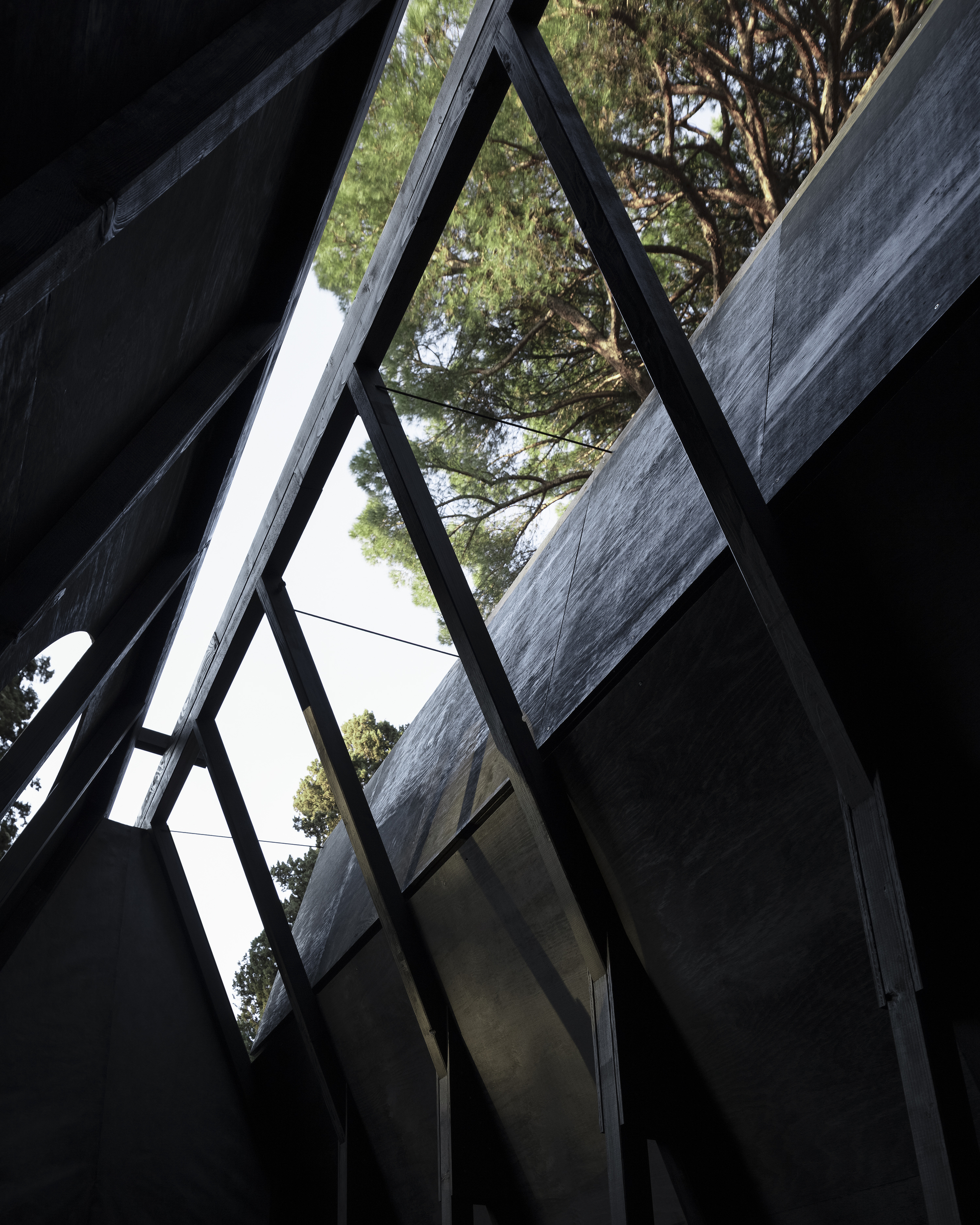 黑色亭阁丨意大利罗马丨Buero Wagner-26