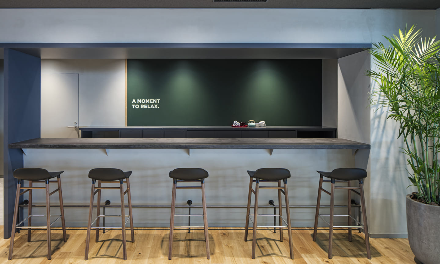 McCANN東京オフィス  Suppose Design-6