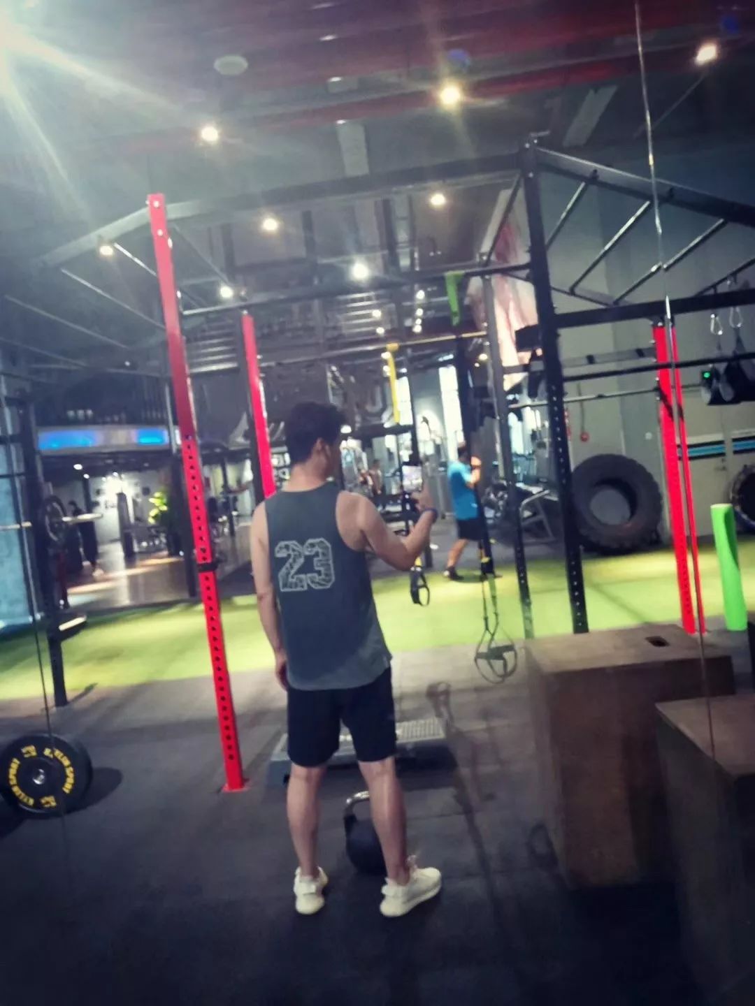 15 年淘炼,一个人的“幽默”与“深沉”-94