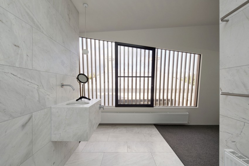 澳大利亚Balaclava住宅木质外立面装修项目丨Coy Yiontis建筑师团队-37