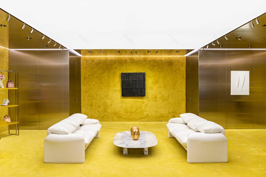 Les grandes maisons de mode investissent dans le design | AD Magazine-4