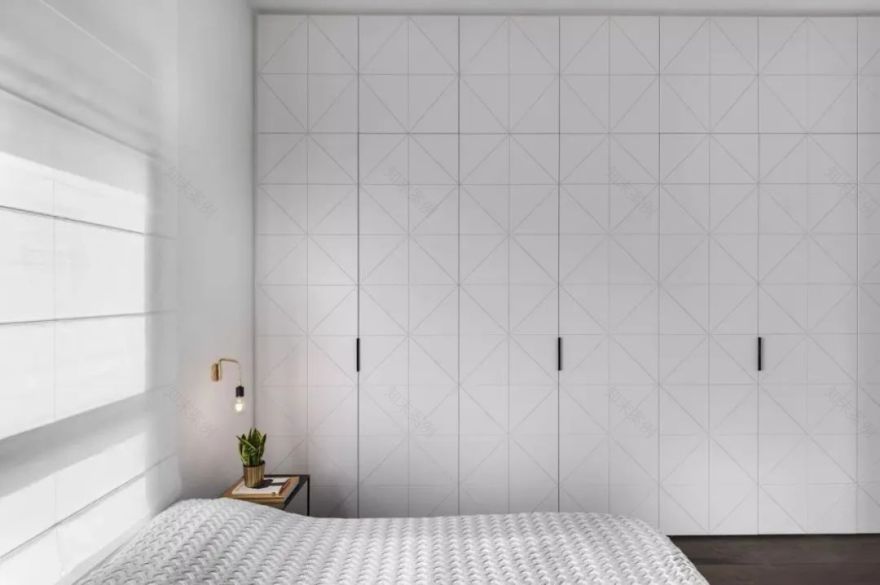 Aviram Kushmirski 打造轻奢风空间,黑白色调与实木地板的完美搭配-117