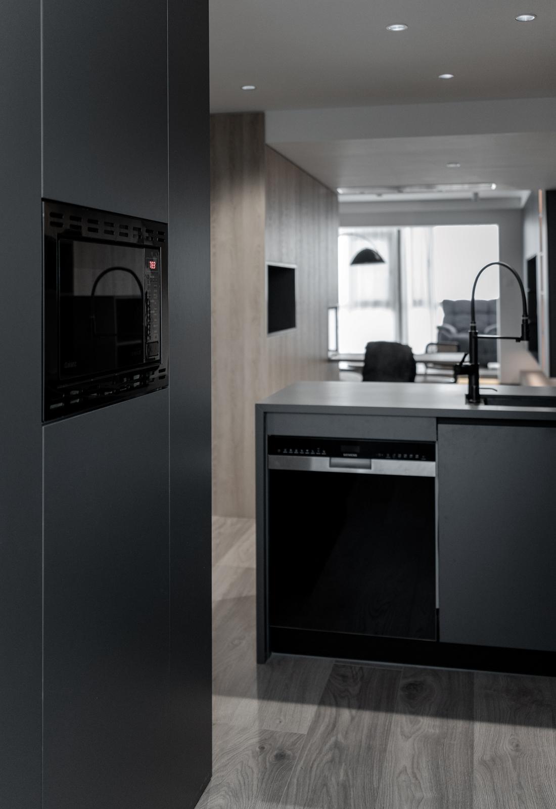 现代简约住宅设计-34