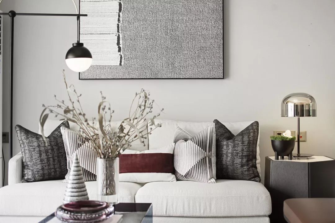 融创开平样板房 | 红灰协奏，品质生活-12