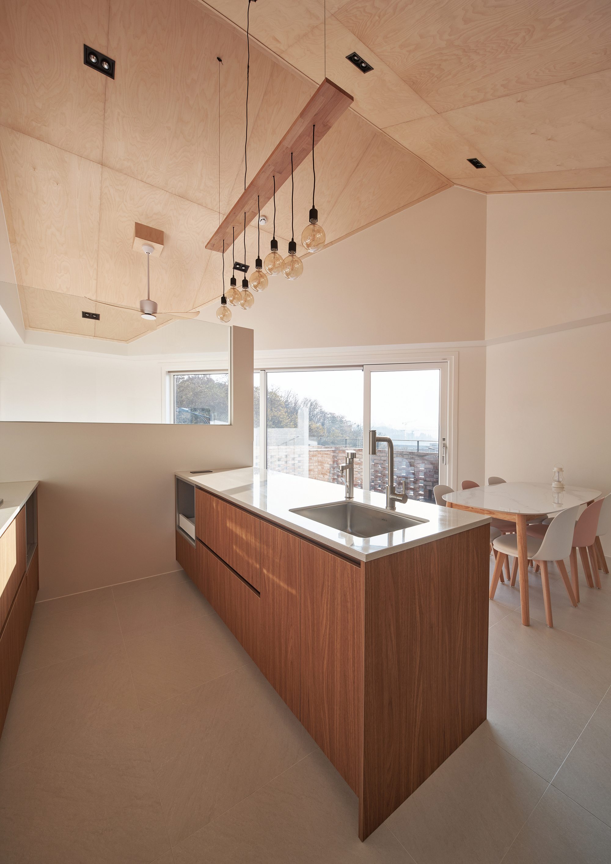 三角屋丨韩国城南市丨TIUM Architects-43