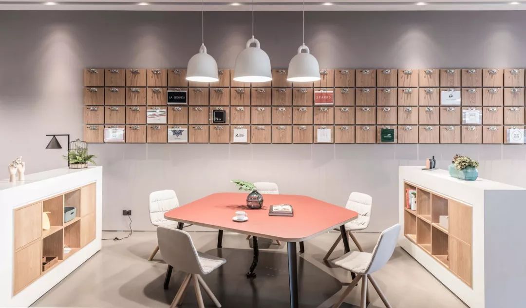 台北 Spaces Hung Sheng 共享办公室 | 温暖工业风,灵活开放空间-29