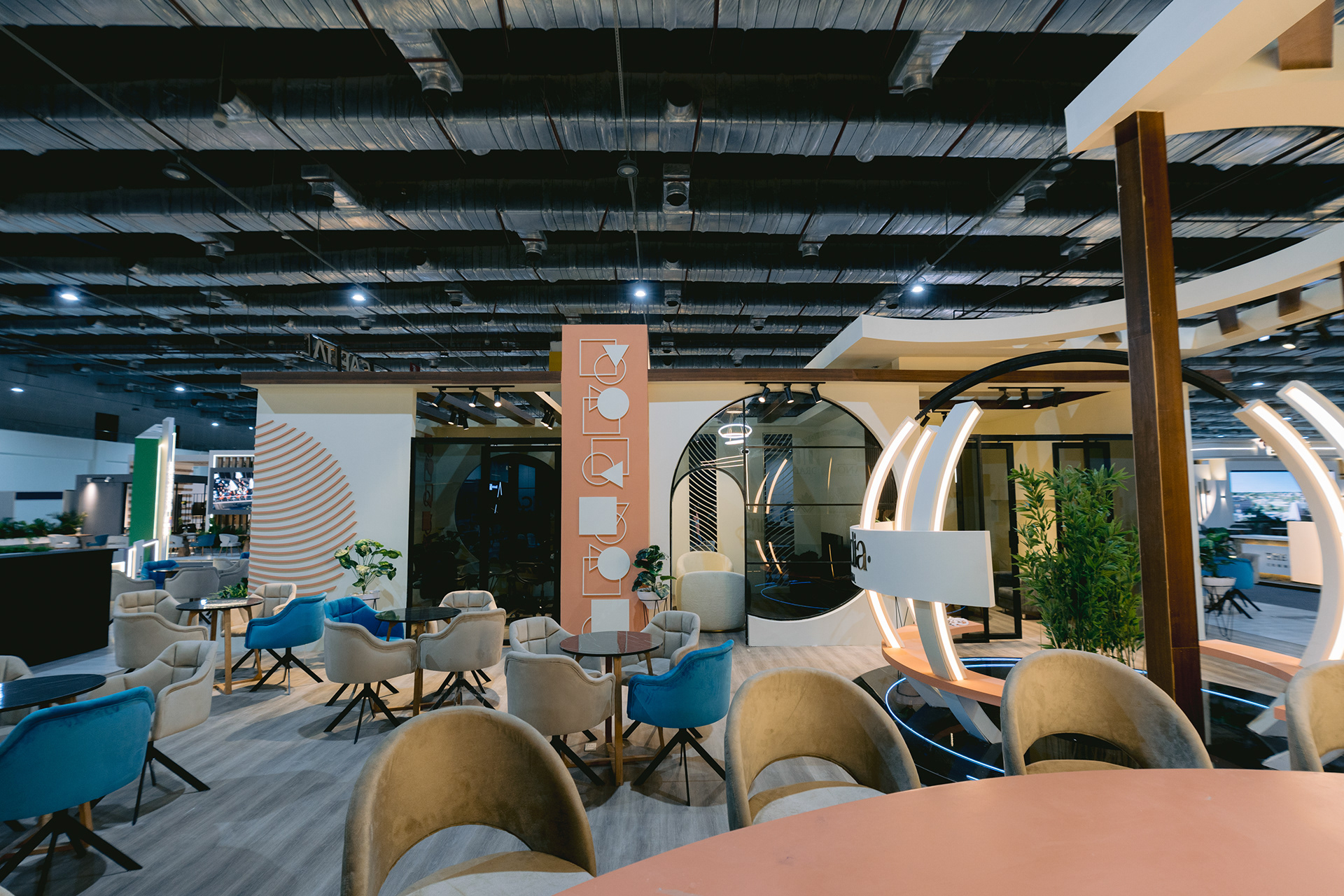 资本链接城市景观 2023丨MadHouse agency-40