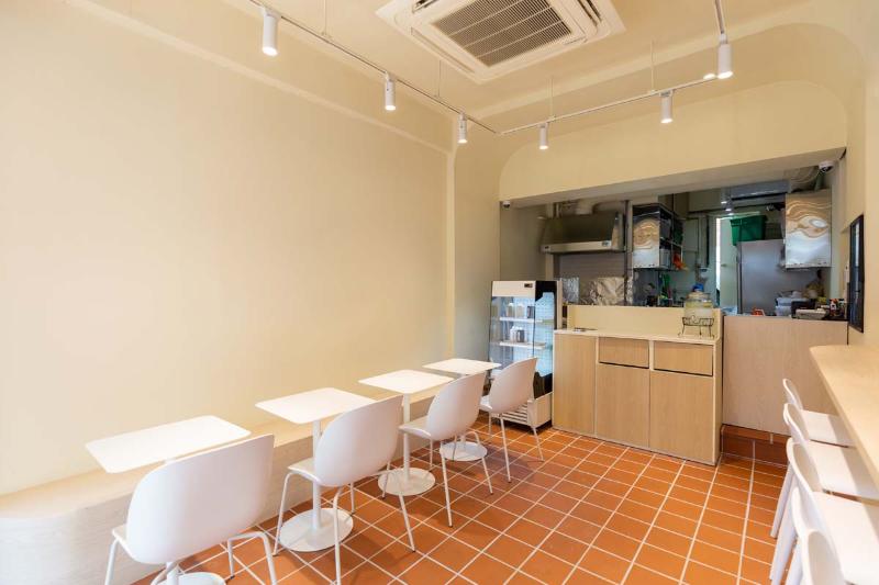 简约 10 坪美式餐厅 精致瓷砖地板设计-5