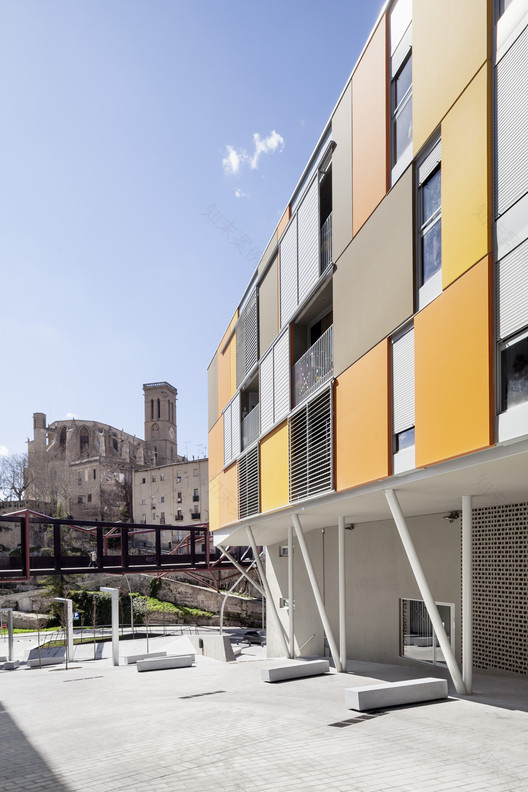 Housing And Urban Development Project In Manresa Pich-62