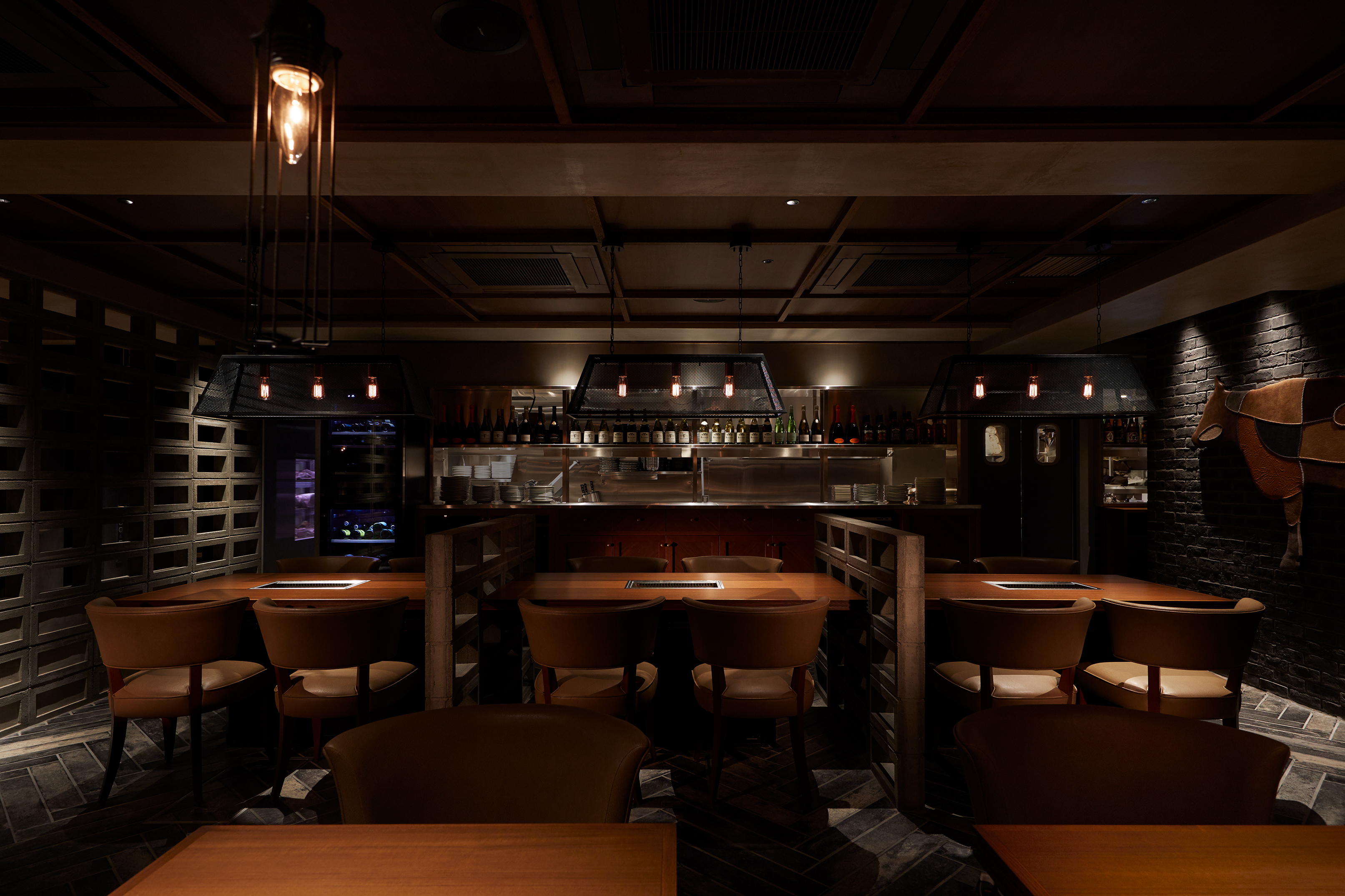 东京屋顶烧烤酒吧·舒适用餐空间-7