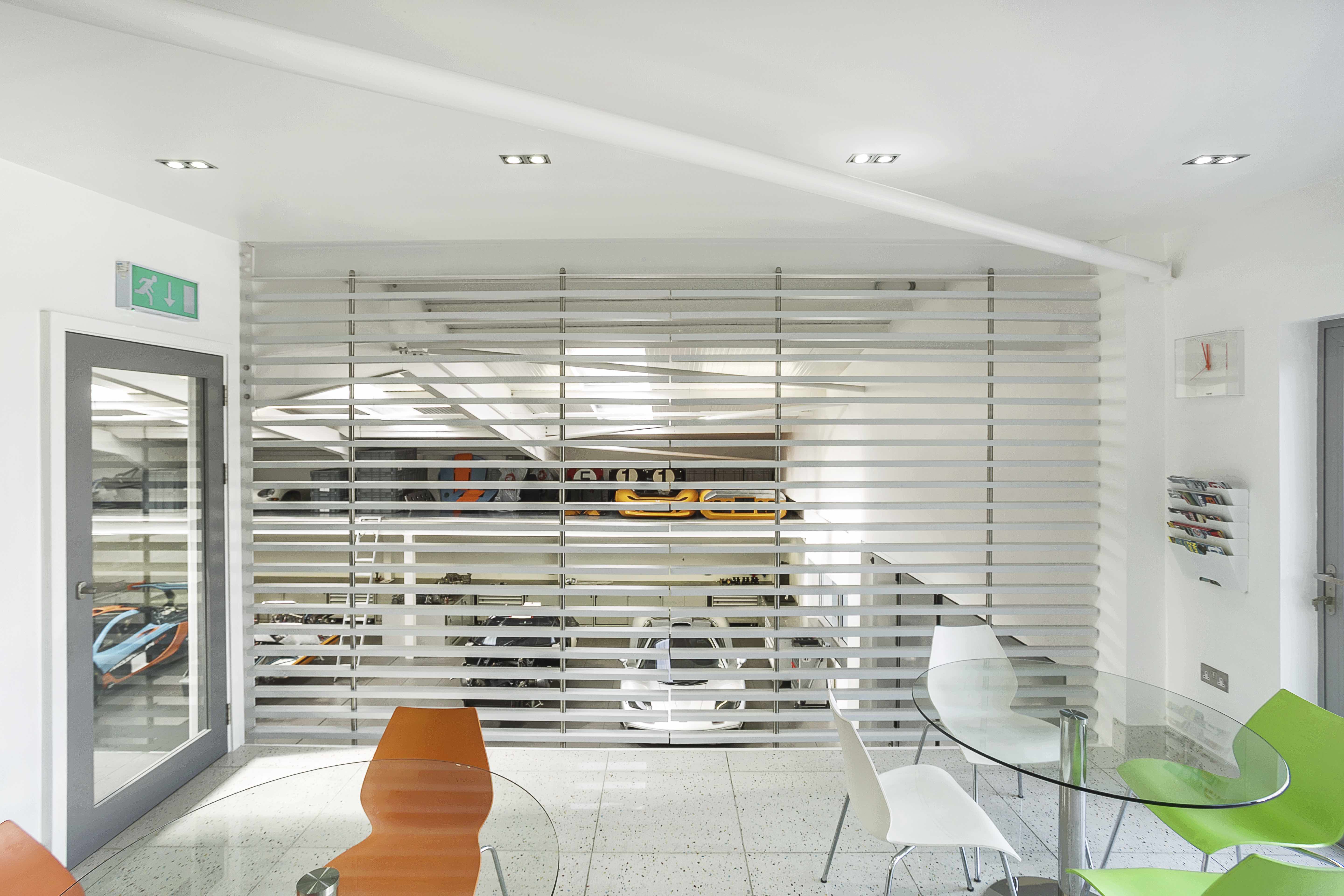 英伦超跑工作室-22