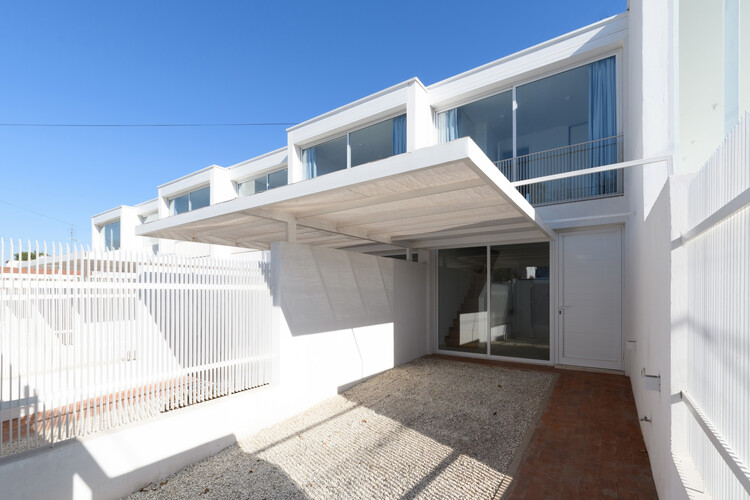 Complejo habitacional y comercial Camellia / Estudio I LZ丨墨西哥-20