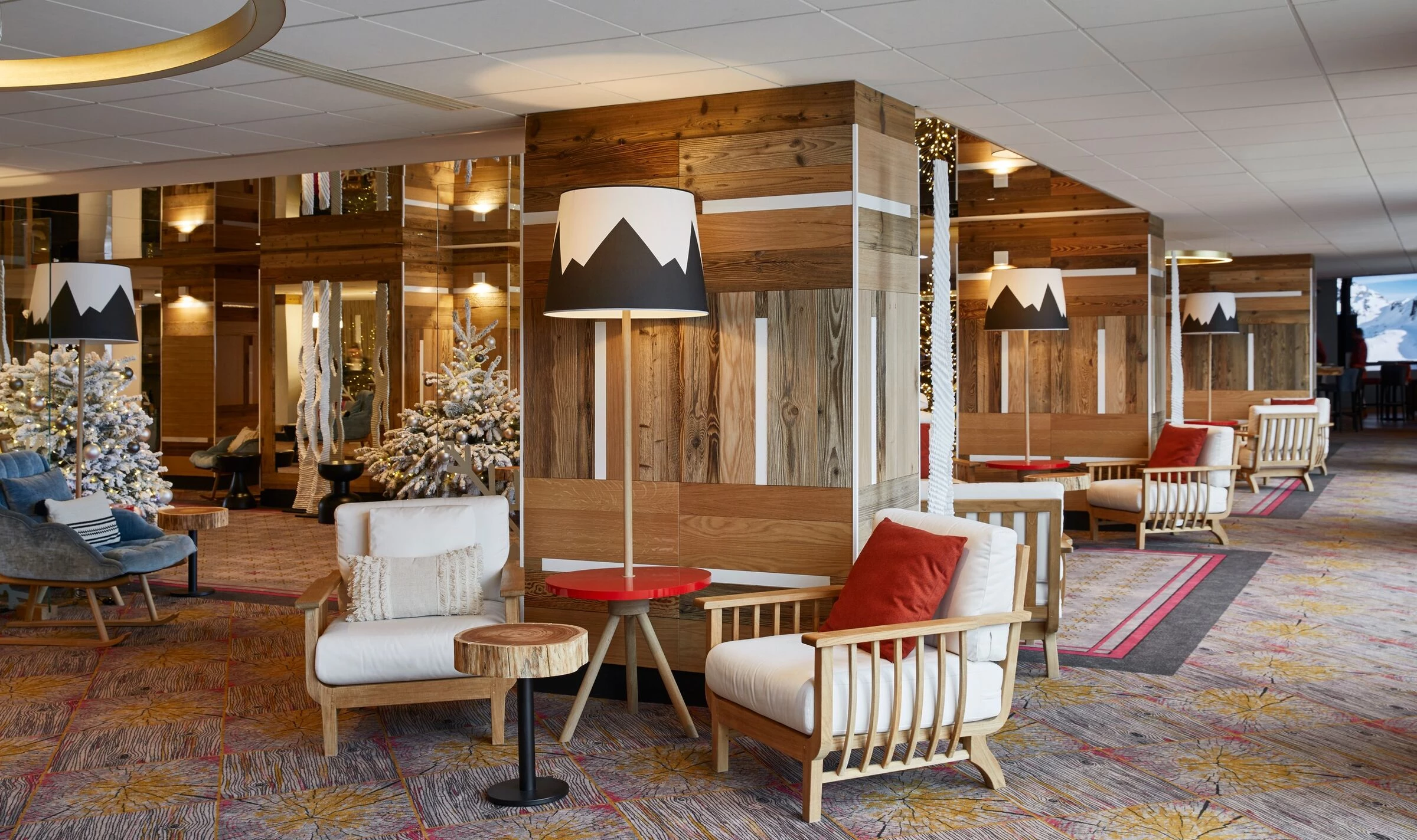 法国阿尔卑斯山脉的 Club Med 度假村,尽享自然美景与舒适体验-18