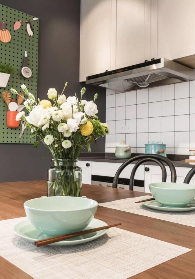 错落有致，60 平米囊括四海的丁克夫妻家居设计-58