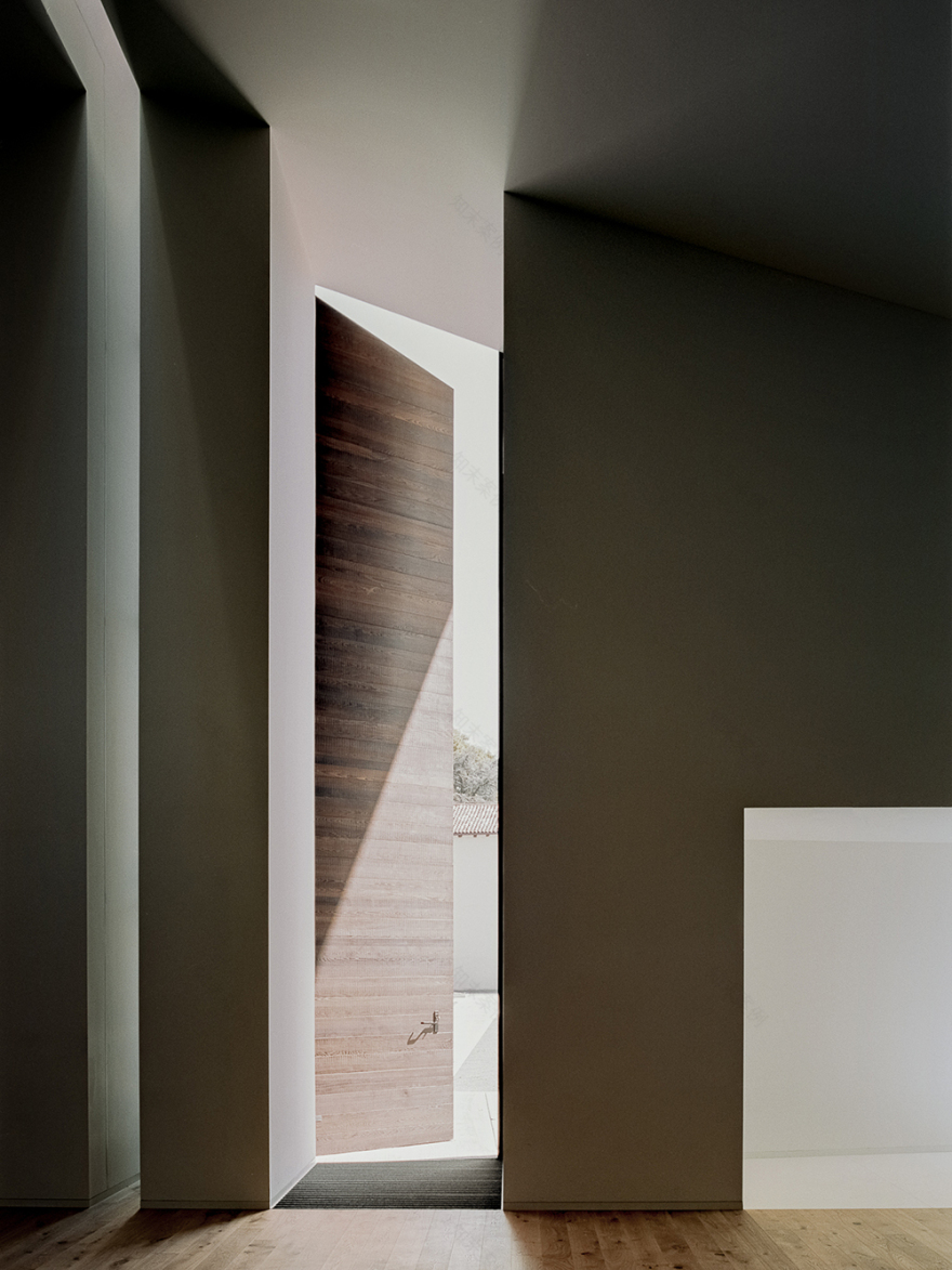 博洛尼亚忏悔盗贼教堂-1