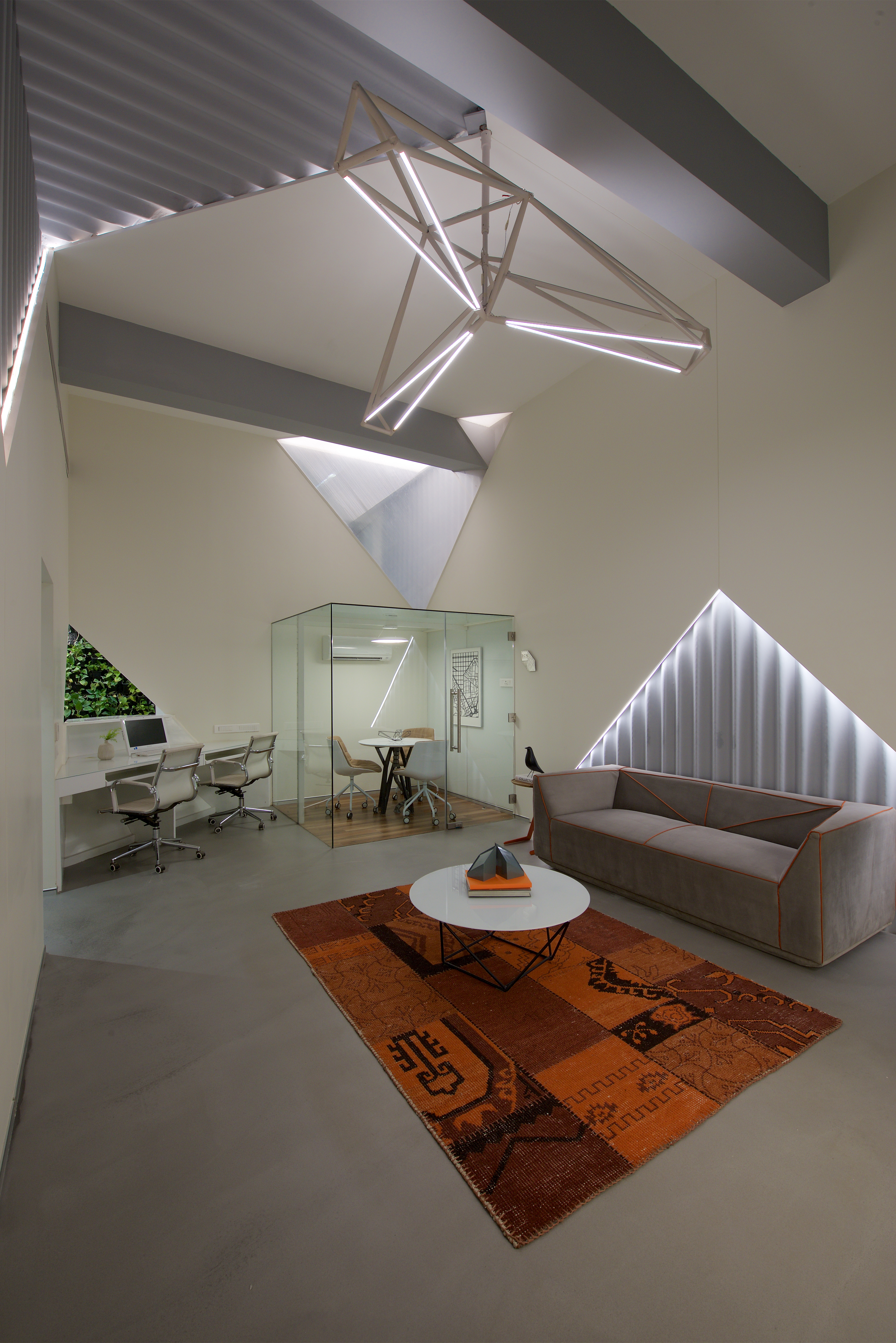 独特“盒子中的盒子”设计——Tetracube Office-10