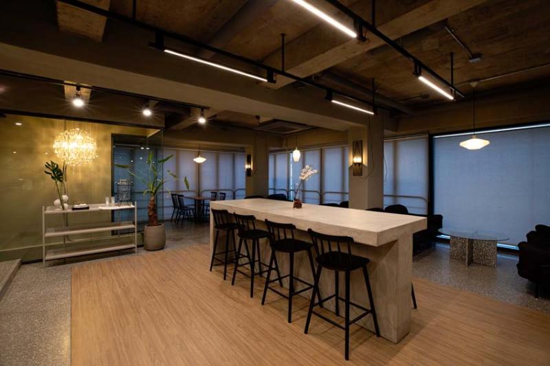 35 平高级现代极简咖啡馆设计-12