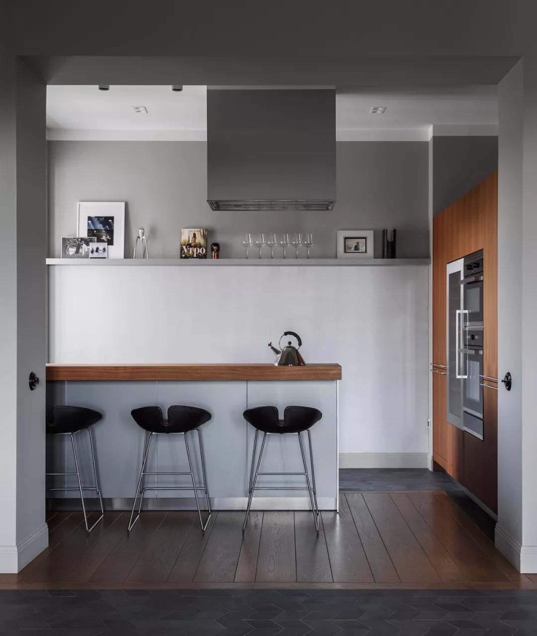 莫斯科现代风公寓设计，刚柔并重的艺术宅邸-51