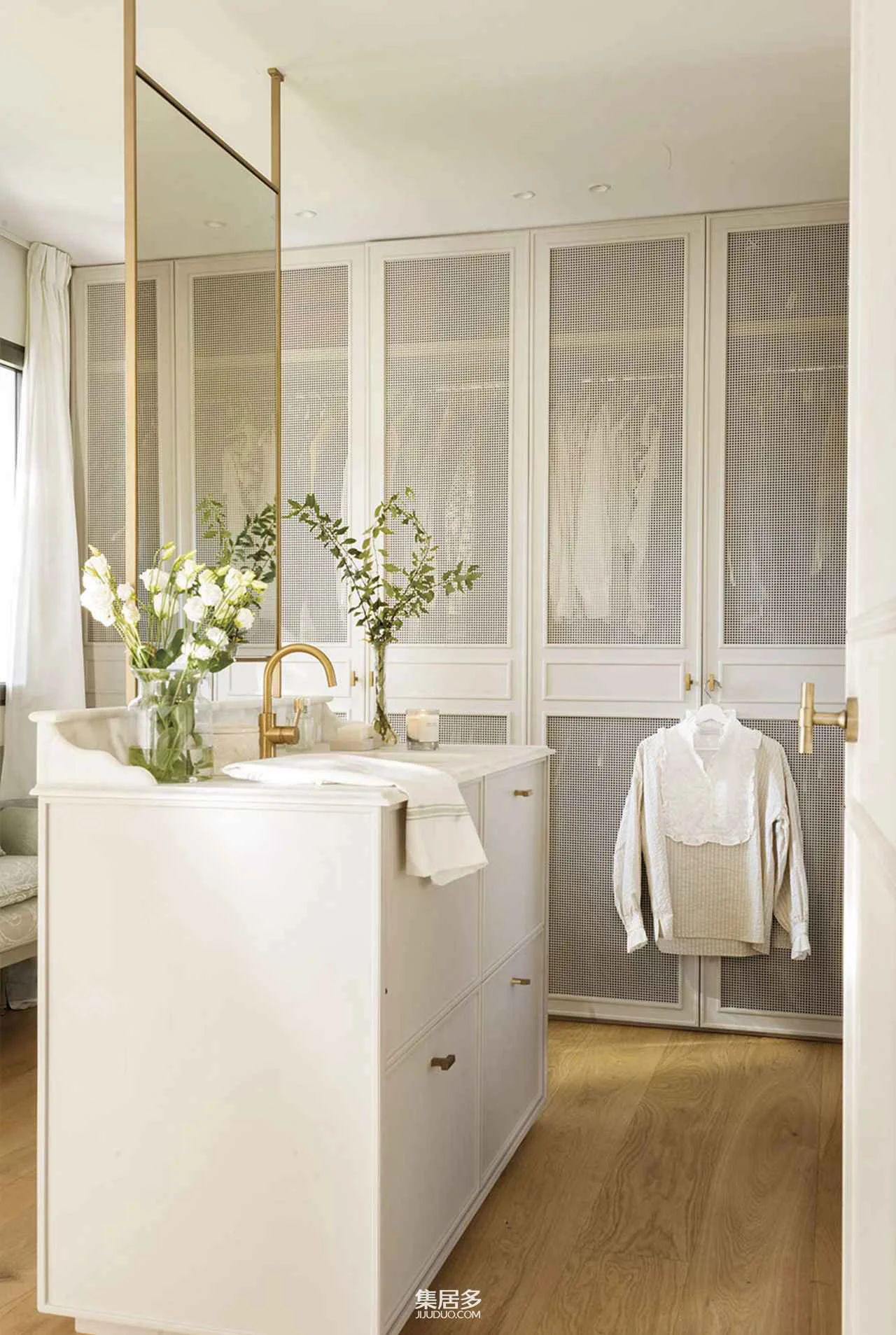 伊莎贝尔·弗洛雷斯的家-15