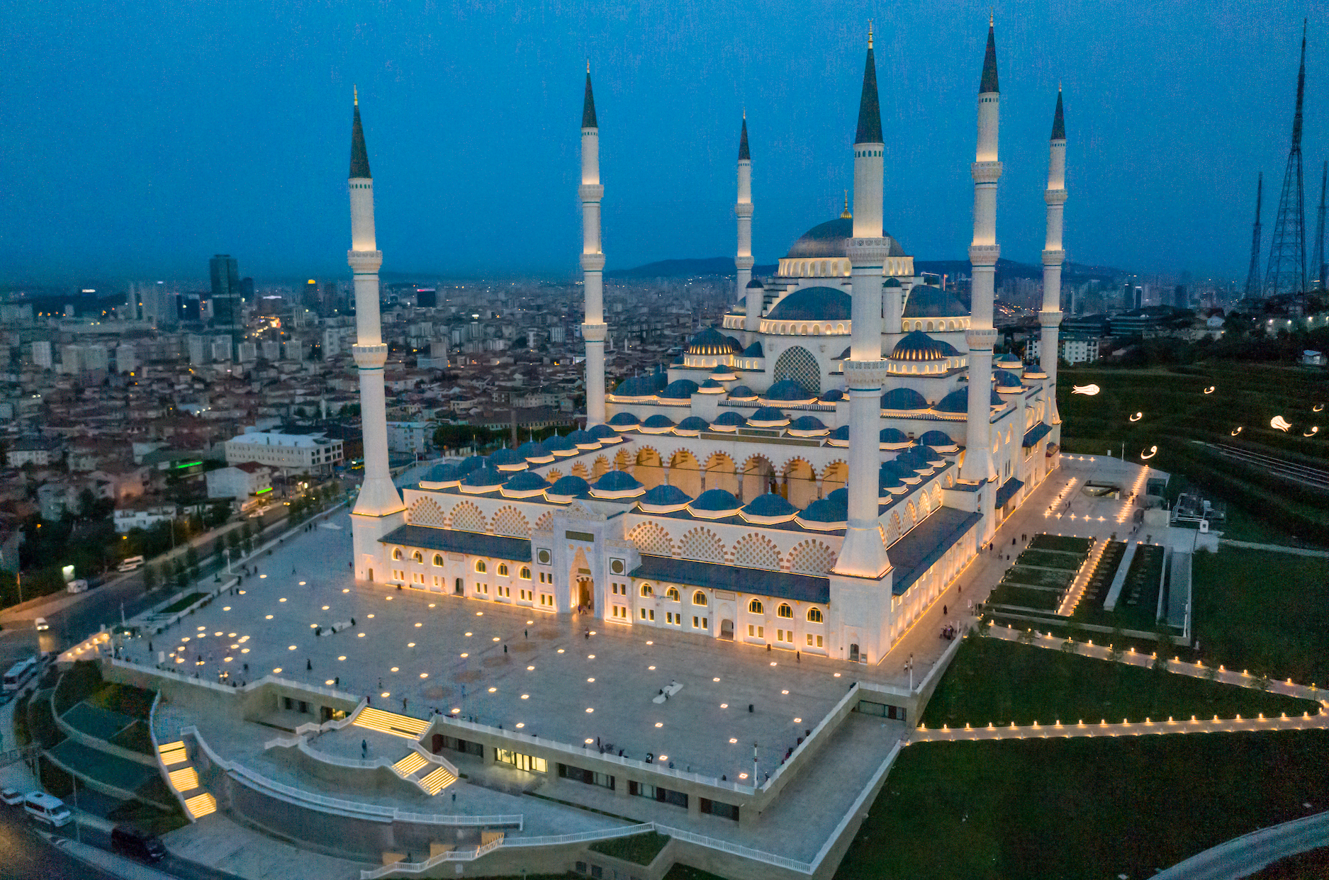 Istanbul 的现代伊斯兰建筑瑰宝——Grand Camlica Mosque-11