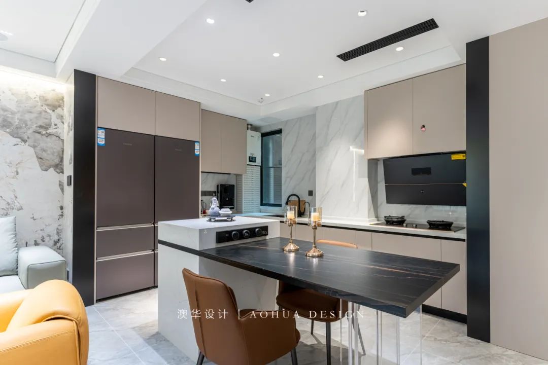 澳华大宅 · 现代简约叠墅设计丨澳华设计师张新发-28