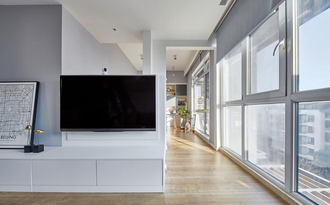 北漂航空家庭的简约宜居改造-21