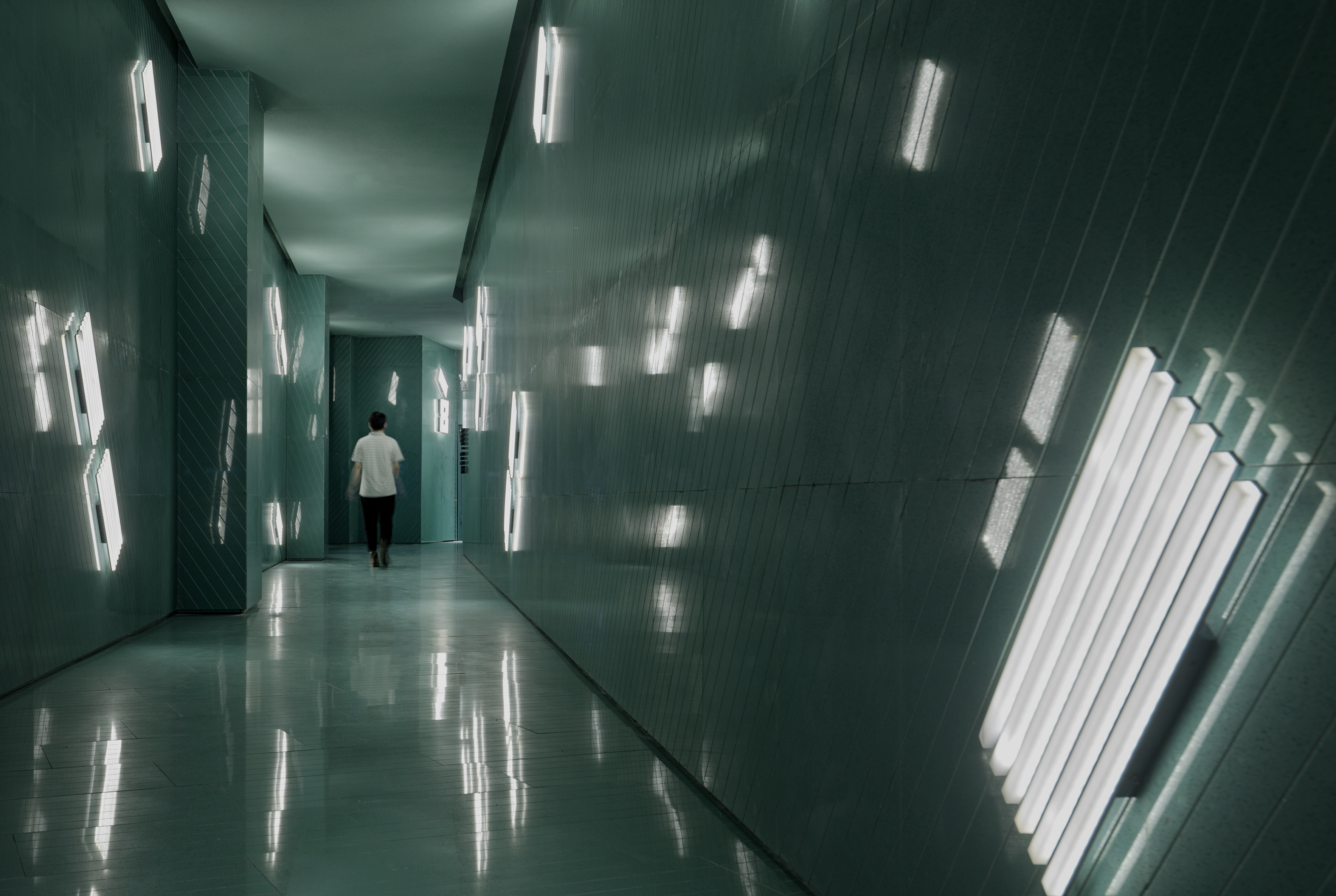 长江太阳里电影院 XianLaBotanicaCapitalandMall | 颠覆传统的红色电影世界-35