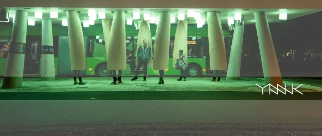 梦幻浮城 · 新加坡国家美术馆中庭的照明艺术丨Nipek-51