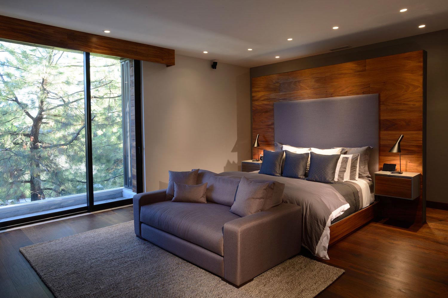 墨西哥瓜达拉哈拉双高空间现代中庭住宅-18