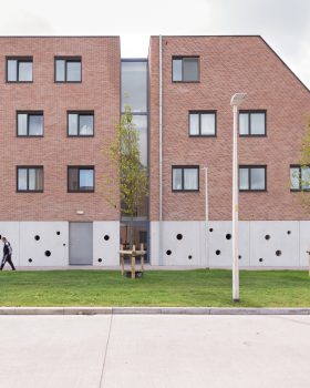 社会与堆积式生活丨比利时丨POLYGOON Architectuur