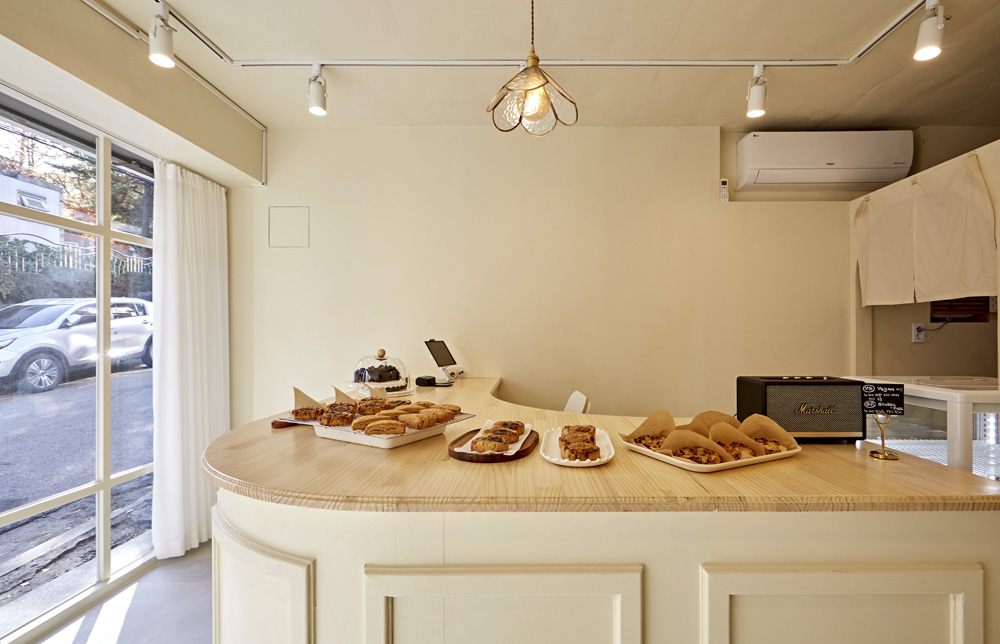 简约设计，9 平米小店的魅力-6