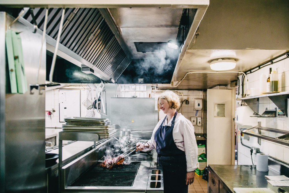 伦敦美食夫妻档的现代餐厅与家居设计-5