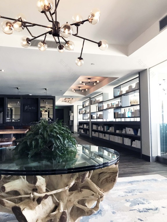 The Loren - Eat | Portfolio Projects | Fleur de lis interior design-6