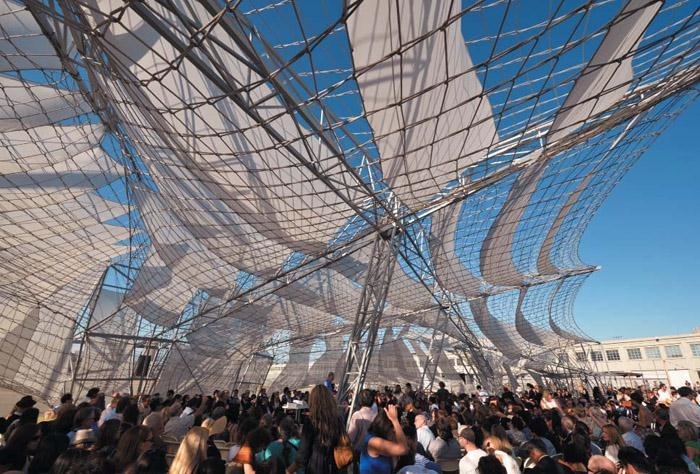 南加州大学建筑学院毕业典礼临时展馆,美国 / Oyler Wu Collaborative-1