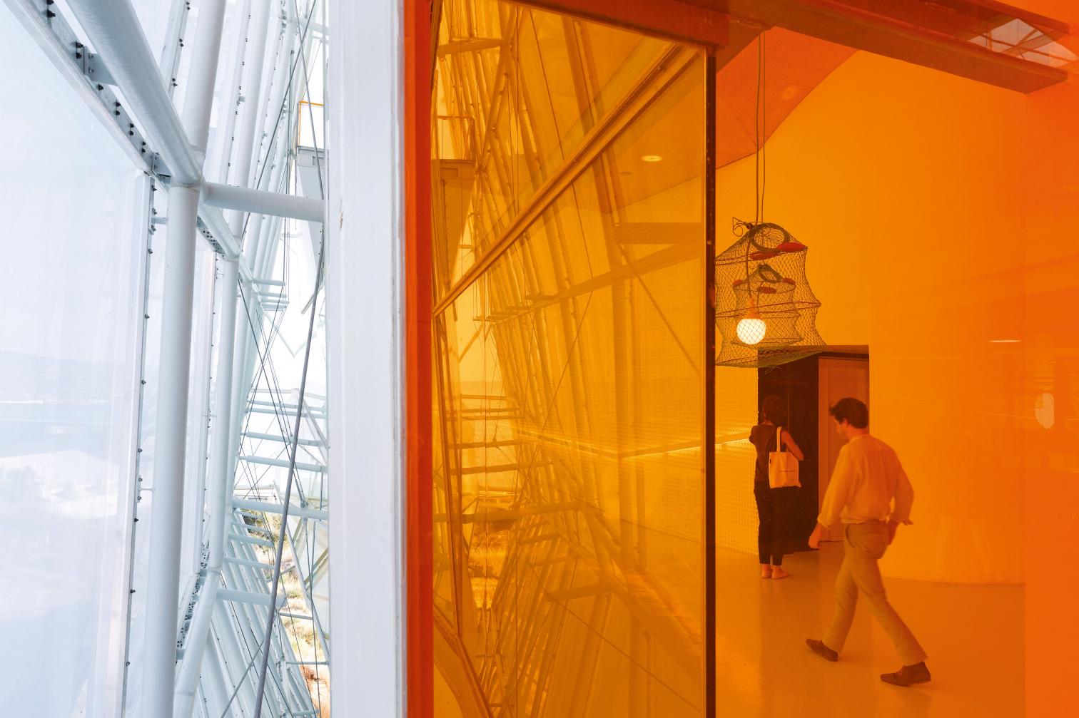 都市自然交融的会议中心设计-14