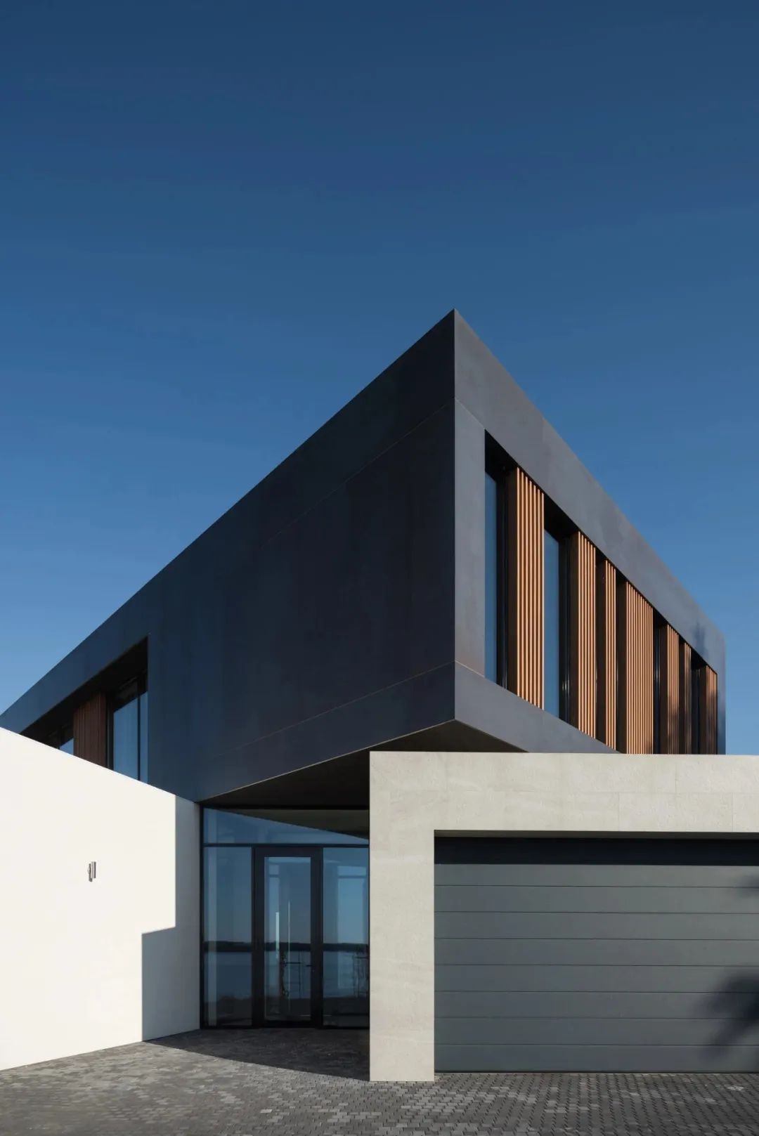 莫斯科郊区别墅，极简美学与自然融合的典范-103